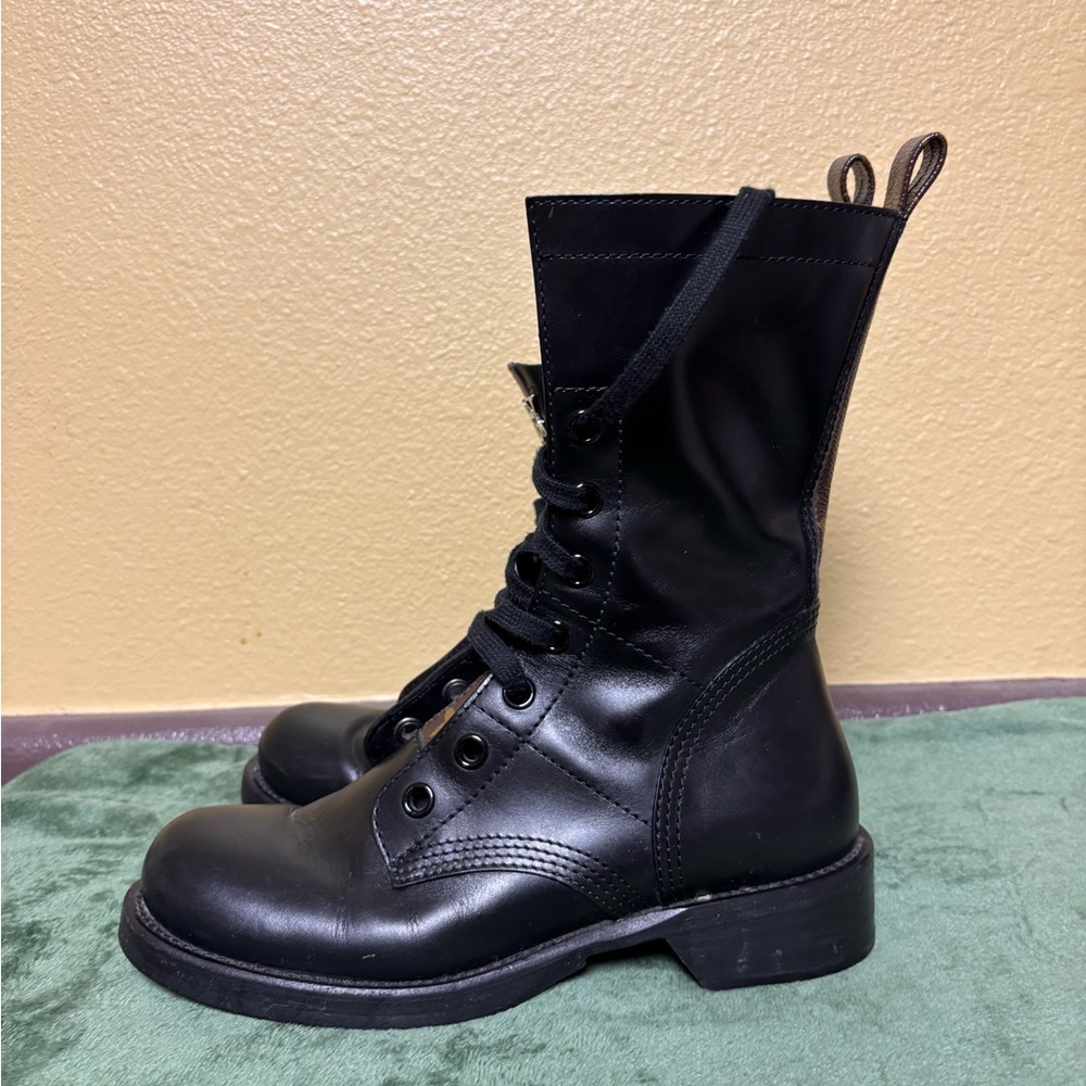 Louis Vuitton
LV Monogram Leather Combat Boots - Picture 8 of 14
